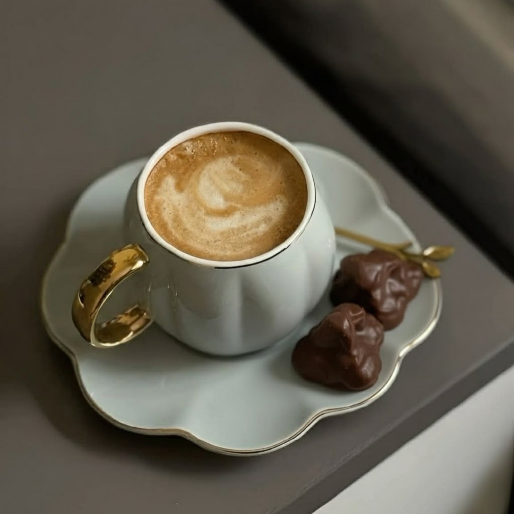 Andy Anand Belgian Milk Chocolate Honeycomb Sponge Candy, 1 lb – Handcrafted Gourmet Gift Box, Luxurious for Birthday & Special Occasions